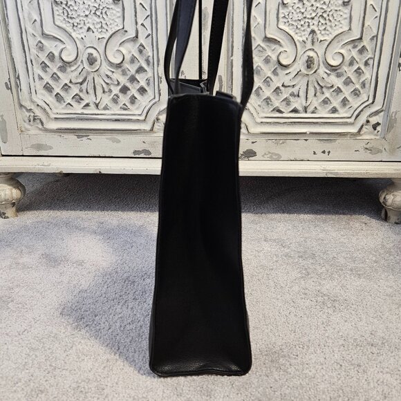Pixie Mood Alicia Tote Bag - Black Vegan Leather - Picture 5 of 14